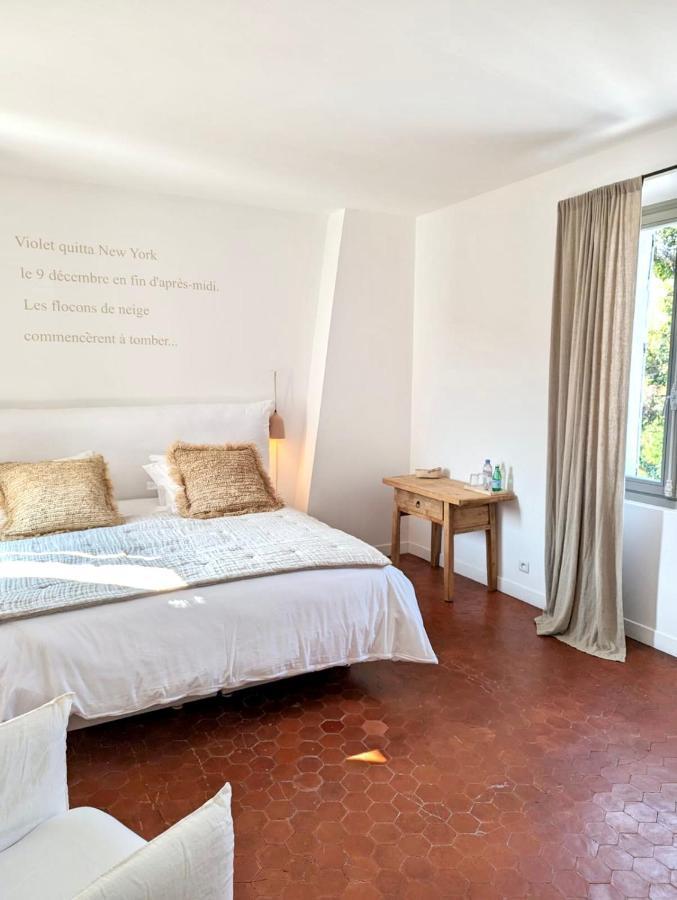 La Batisse En Blanc Hotel Golfe-Juan Kültér fotó